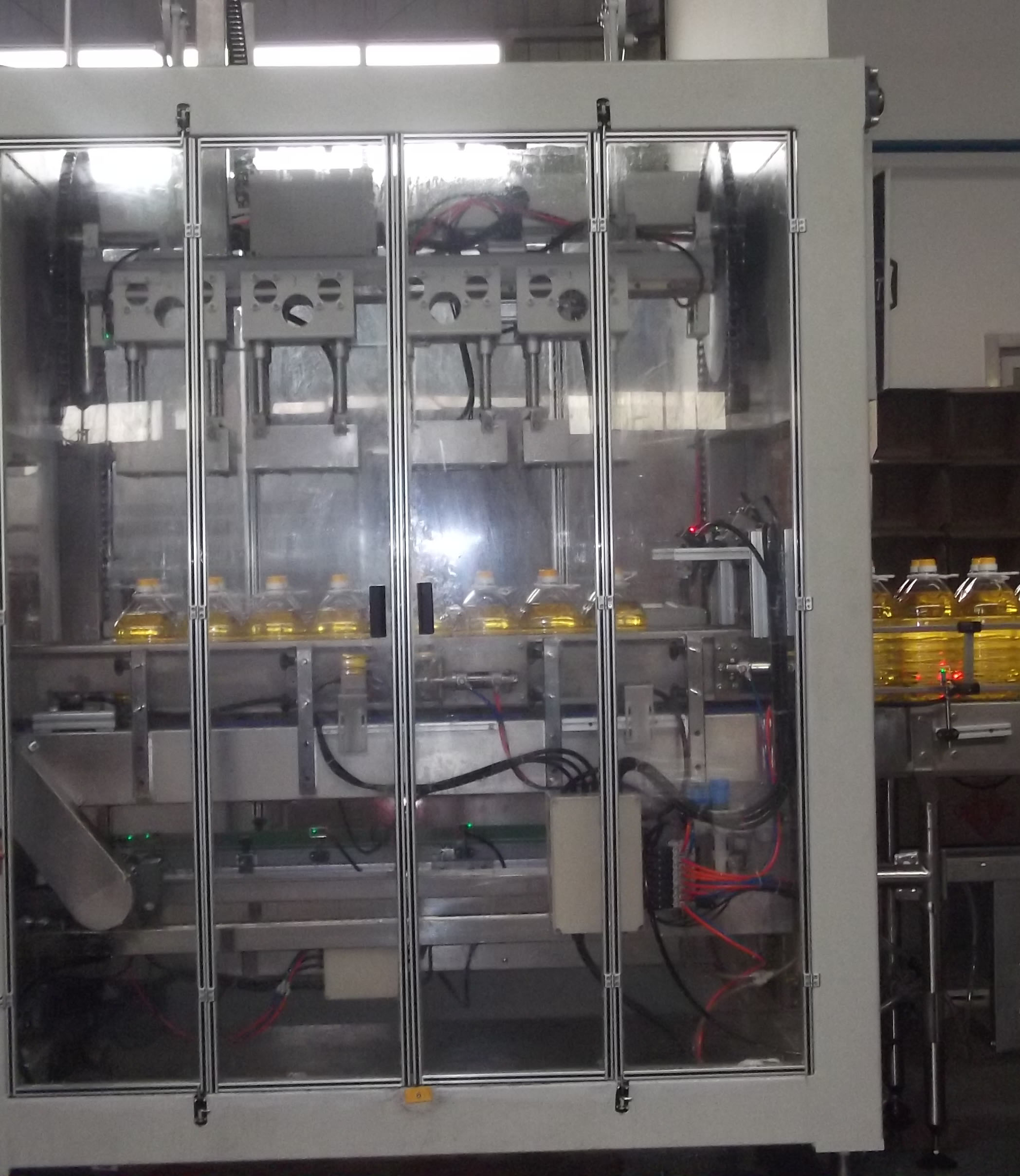 鏈輪裝箱機(jī).jpg